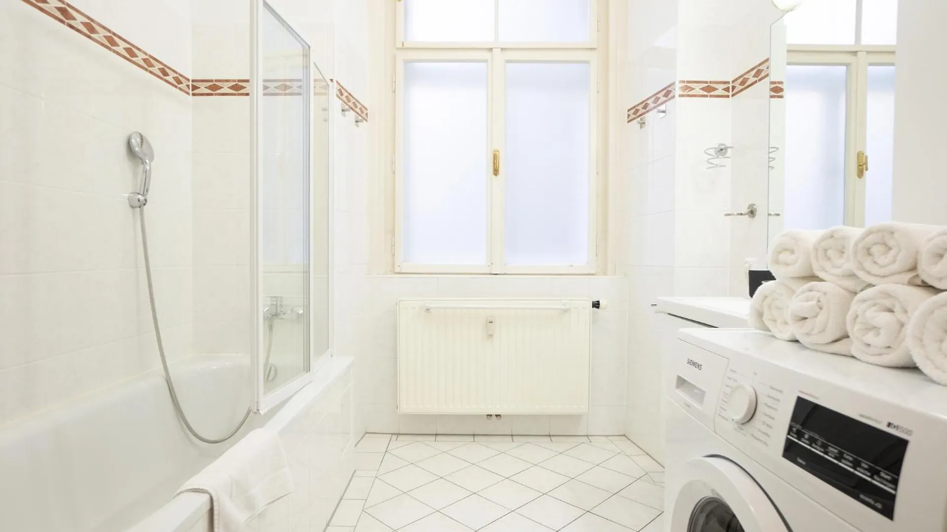 Cozy 1Br Apartment Near Opera - 24H Self Check-In Vienna