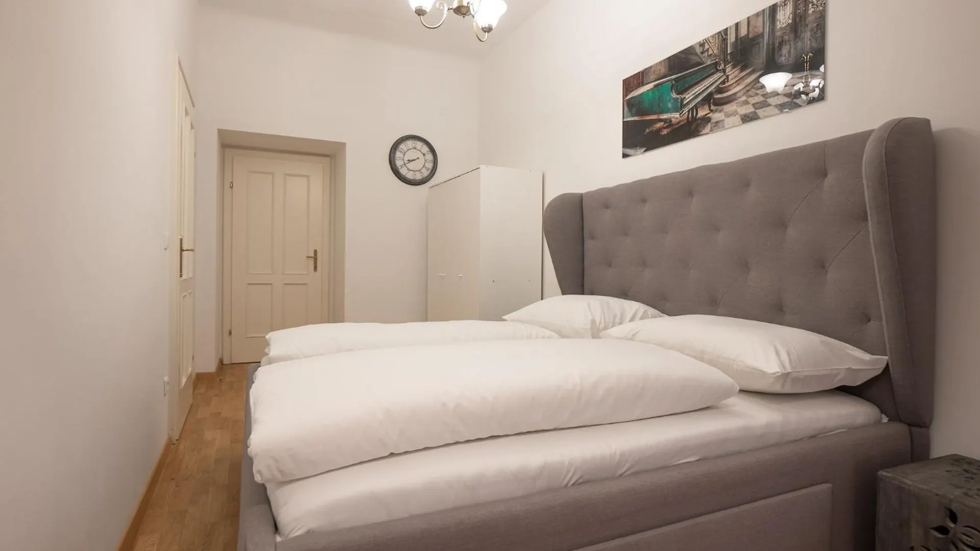 Cozy 1Br Apartment Near Opera - 24H Self Check-In Vienna Austria
