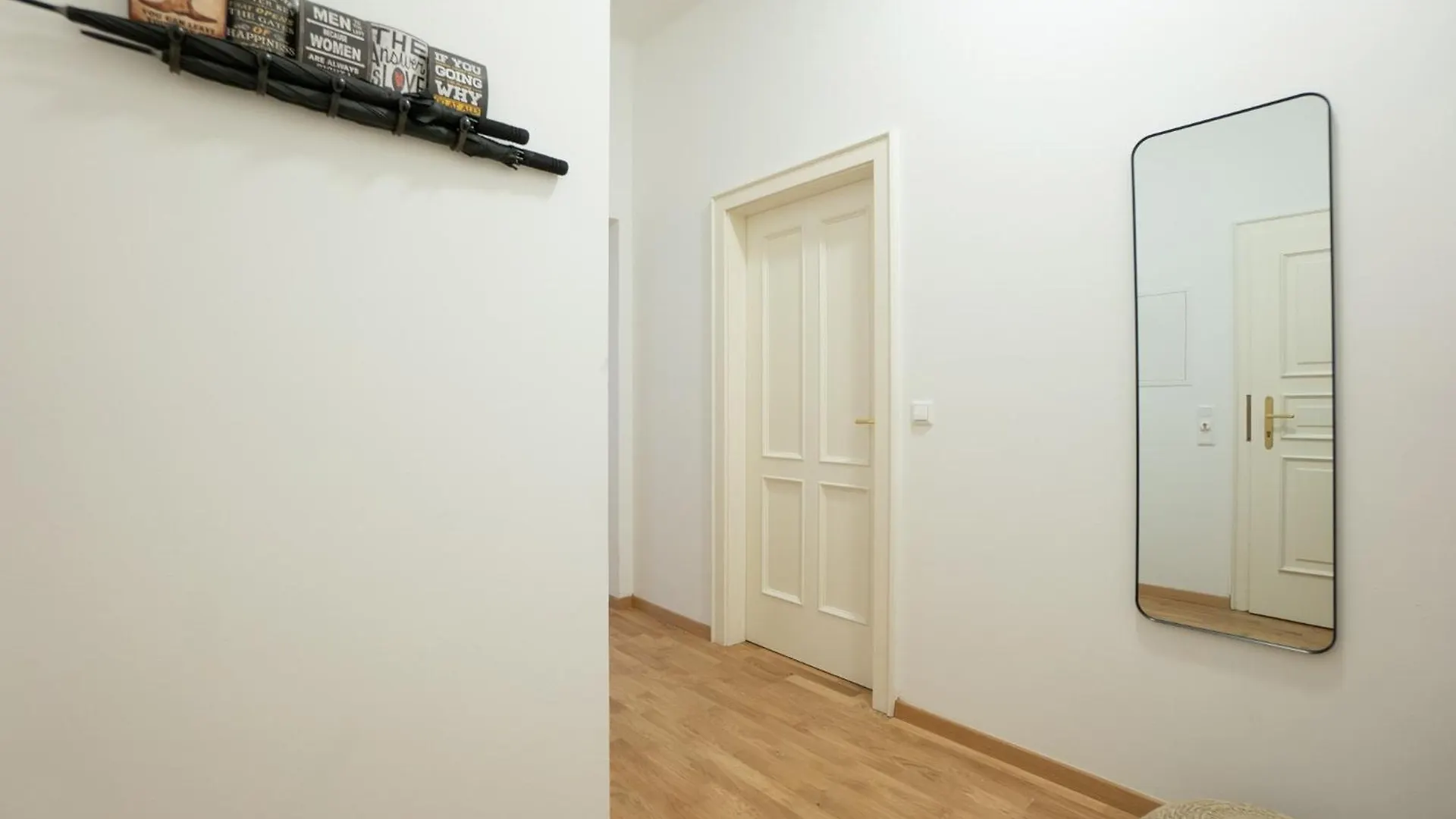 Cozy 1Br Apartment Near Opera - 24H Self Check-In Vienna Austria